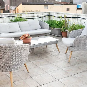 https://old-catania-terrace-2.taorminaitalyhotels.com